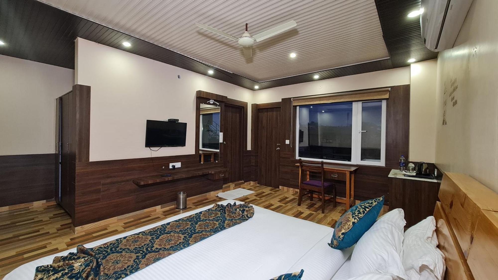 Hotel Buddha House Himalayan Brothers Dharamshala Exterior photo